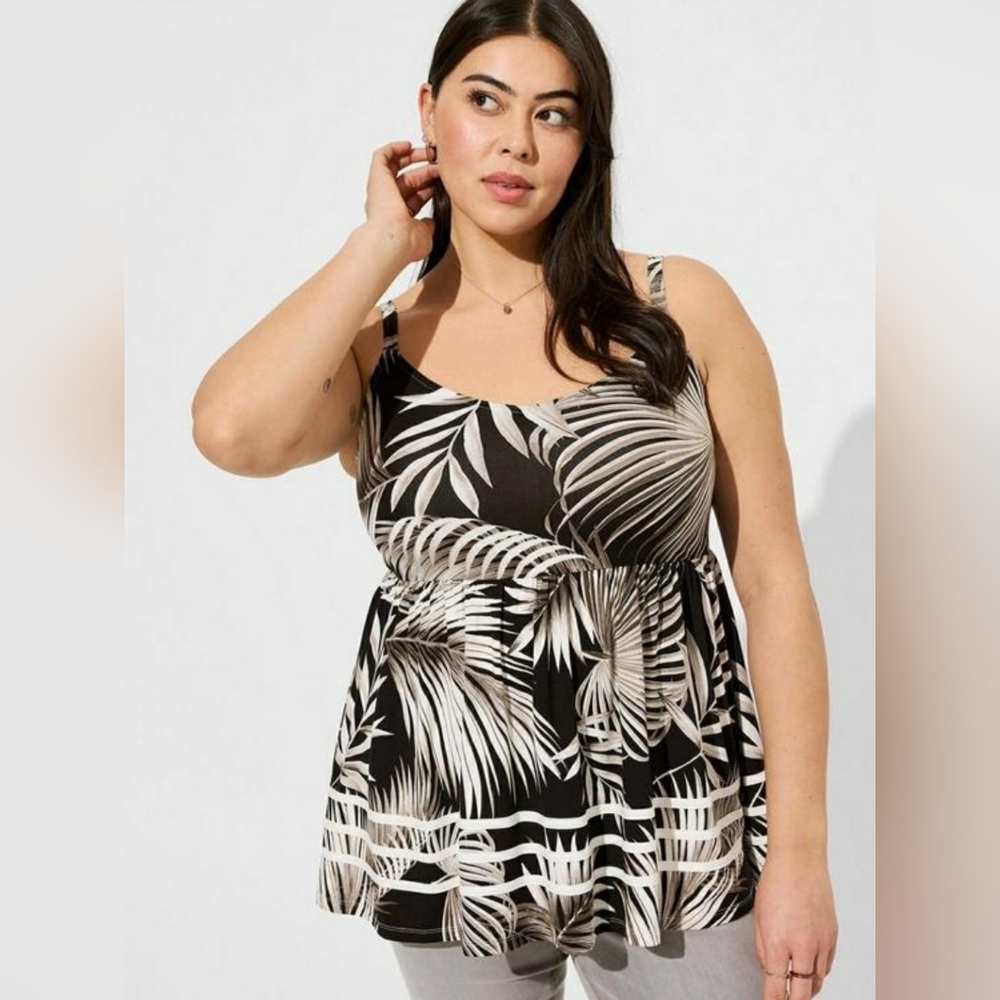 Torrid Super Soft V-Neck Babydoll Palms Top